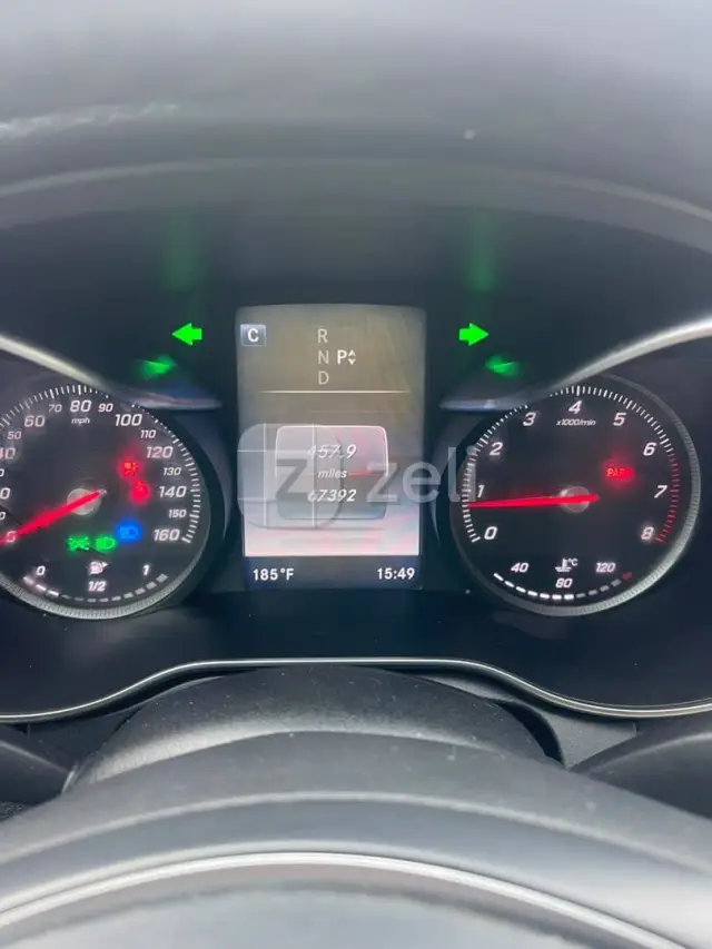 Mercedes C300 2017 — photo 9