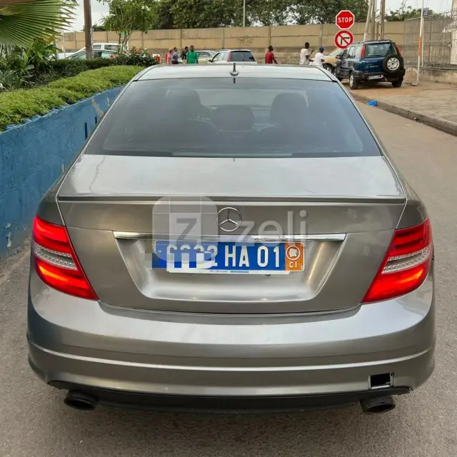 Mercedes C300 2014, photo 5