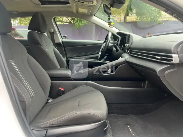 Hyundai Elantra 2022, photo 4