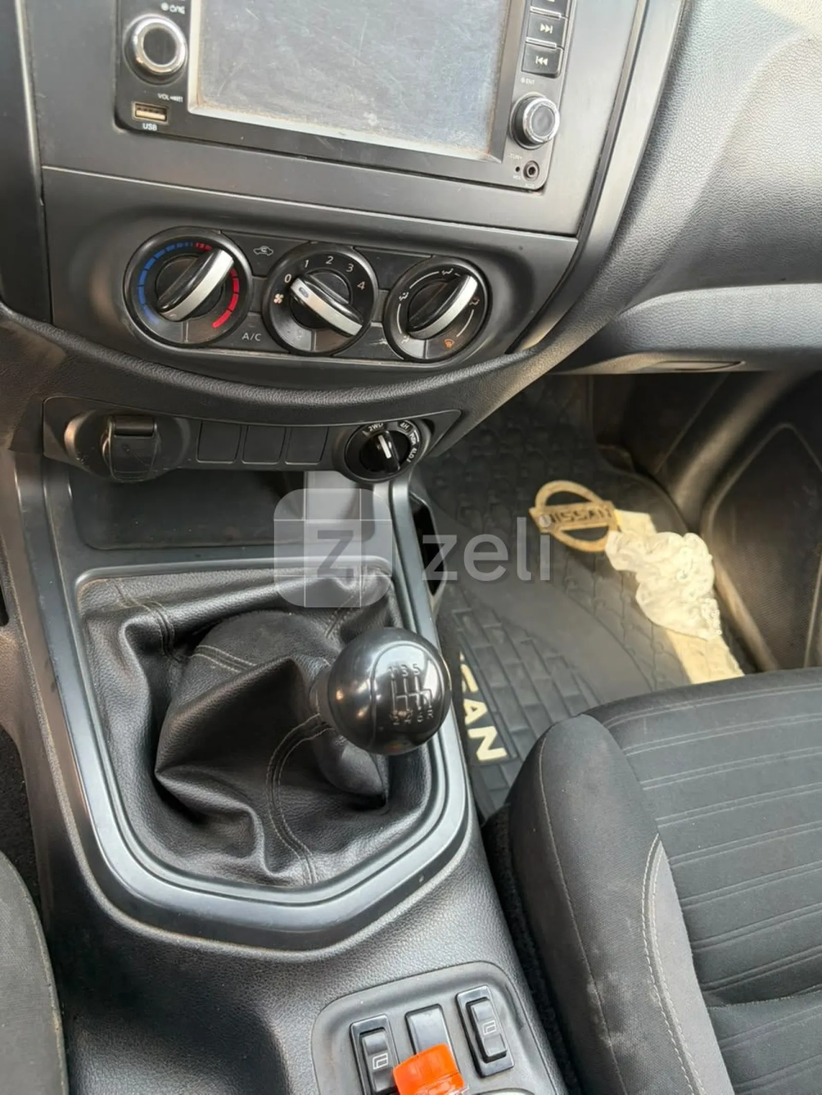 Nissan Navara 2021 — photo 6