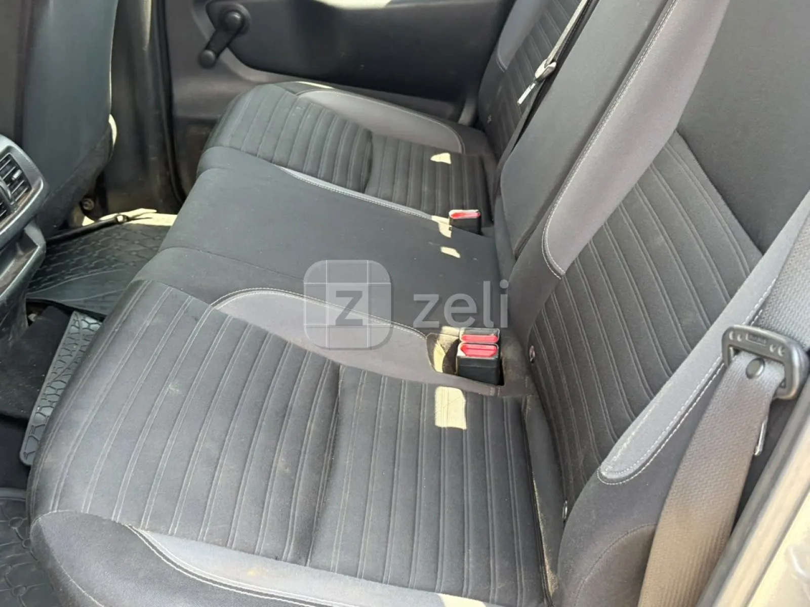 Nissan Navara 2021 — photo 4