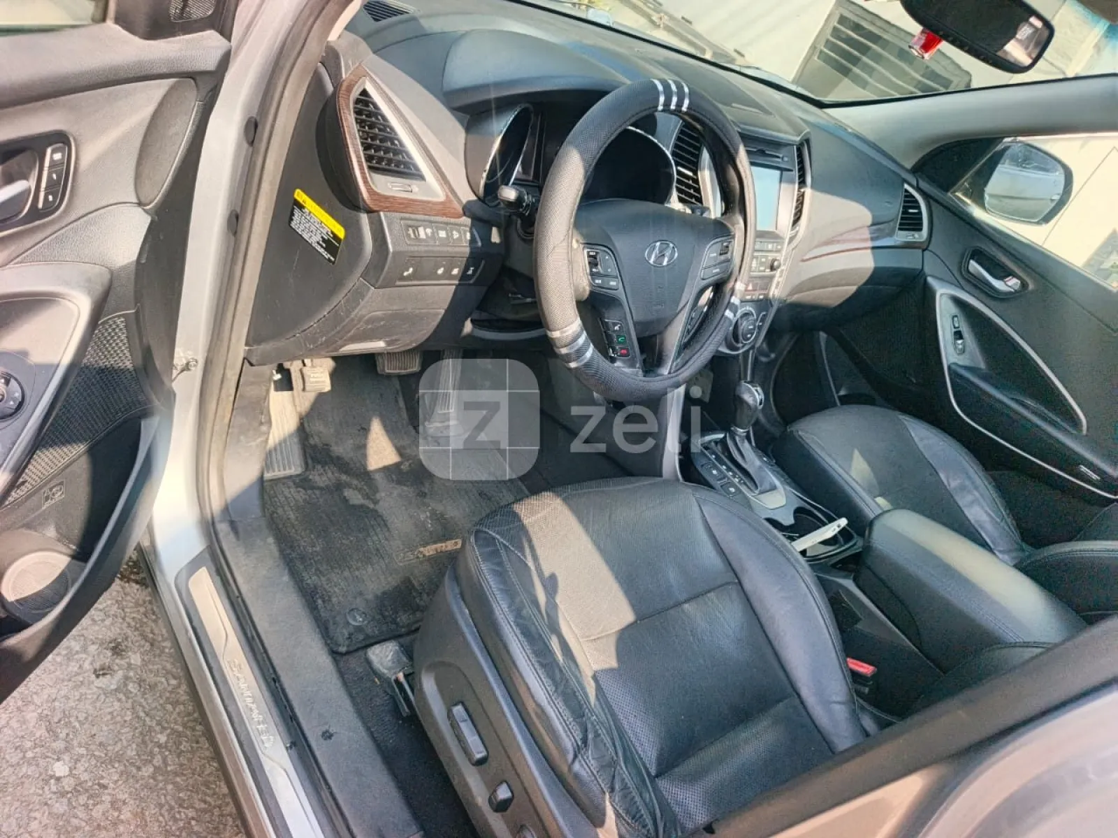 Hyundai Santa Fe 2017 — photo 7