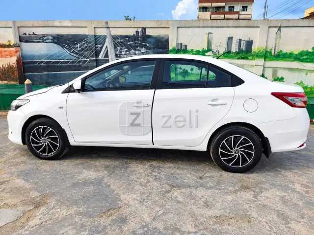 Toyota Yaris 2017, photo 5