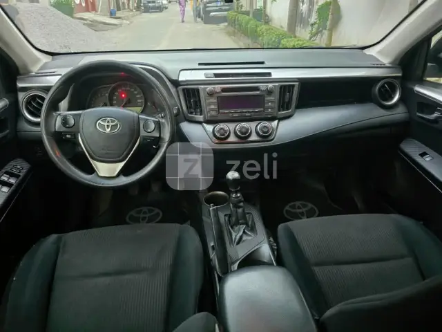 Toyota RAV4 2015, photo 3