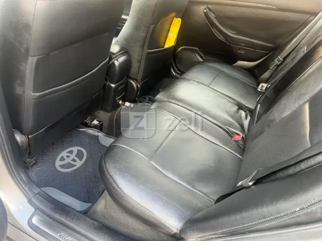 Toyota Avensis 2005, photo 4