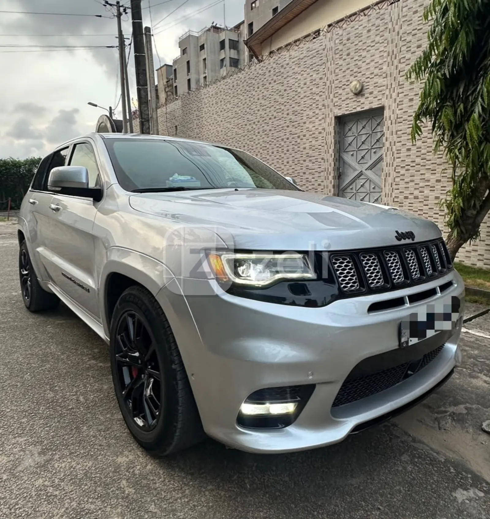 Jeep Grand Cherokee 2022 — photo 2