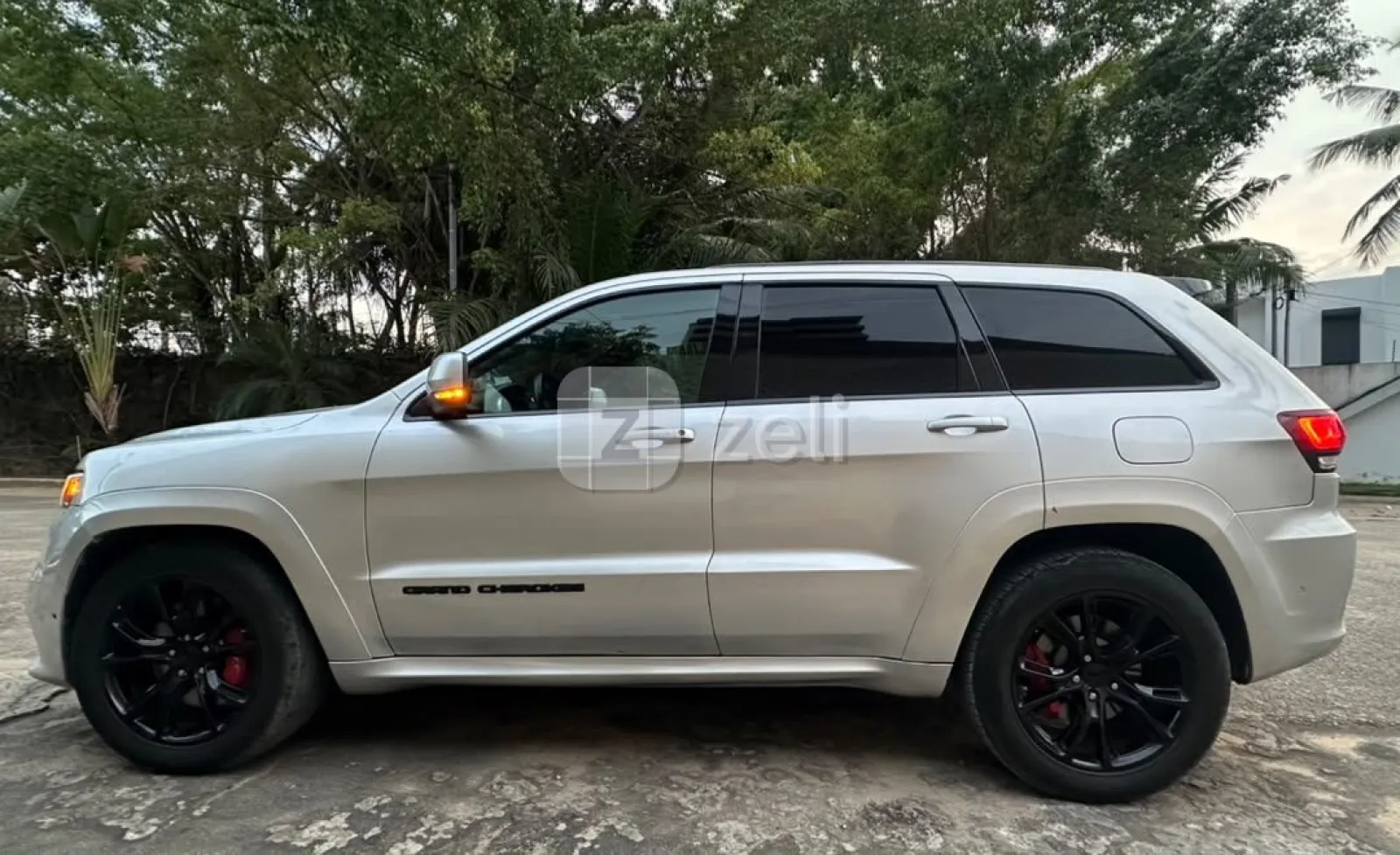 Jeep Grand Cherokee 2022 — photo 6
