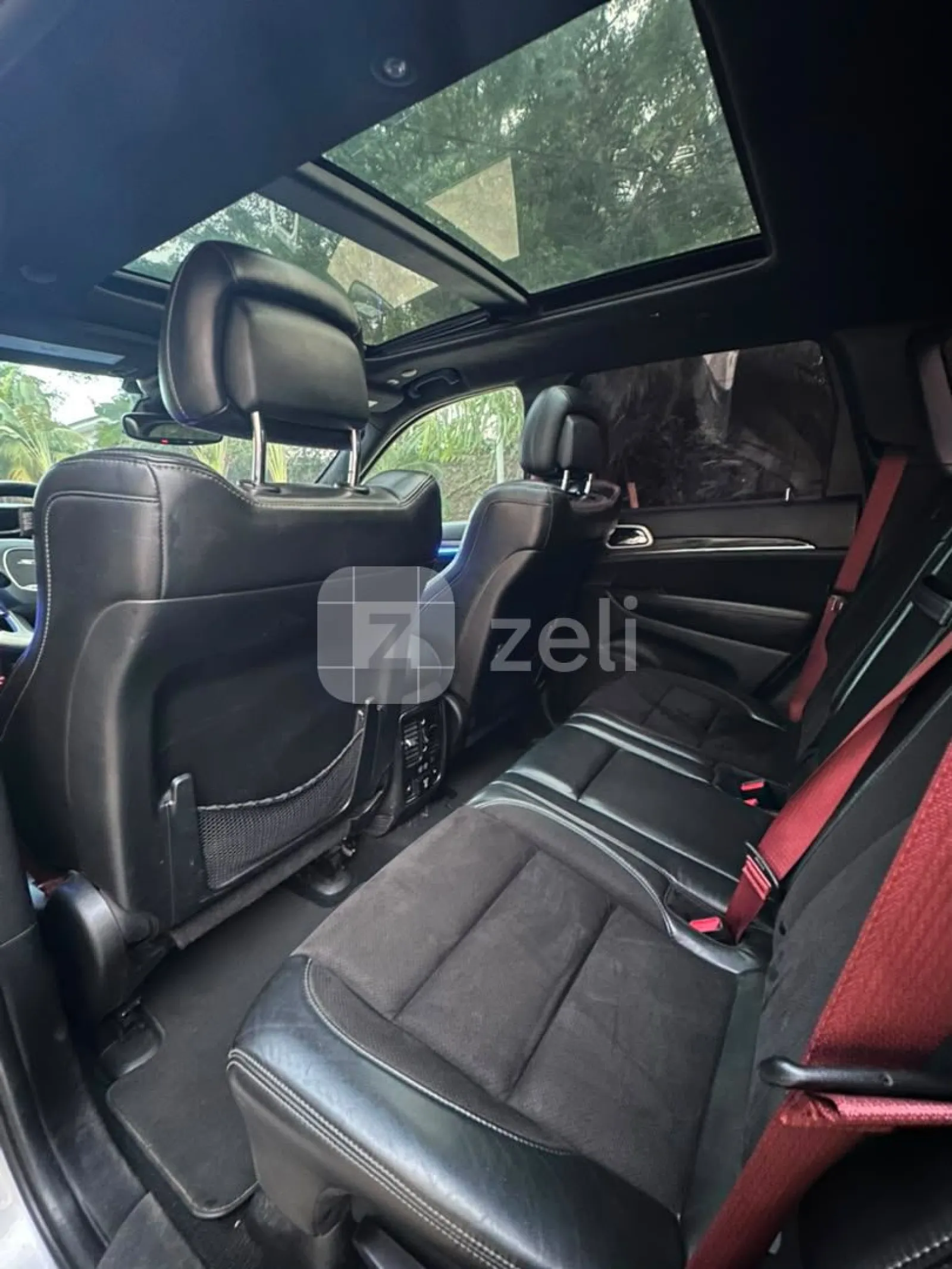 Jeep Grand Cherokee 2022 — photo 10