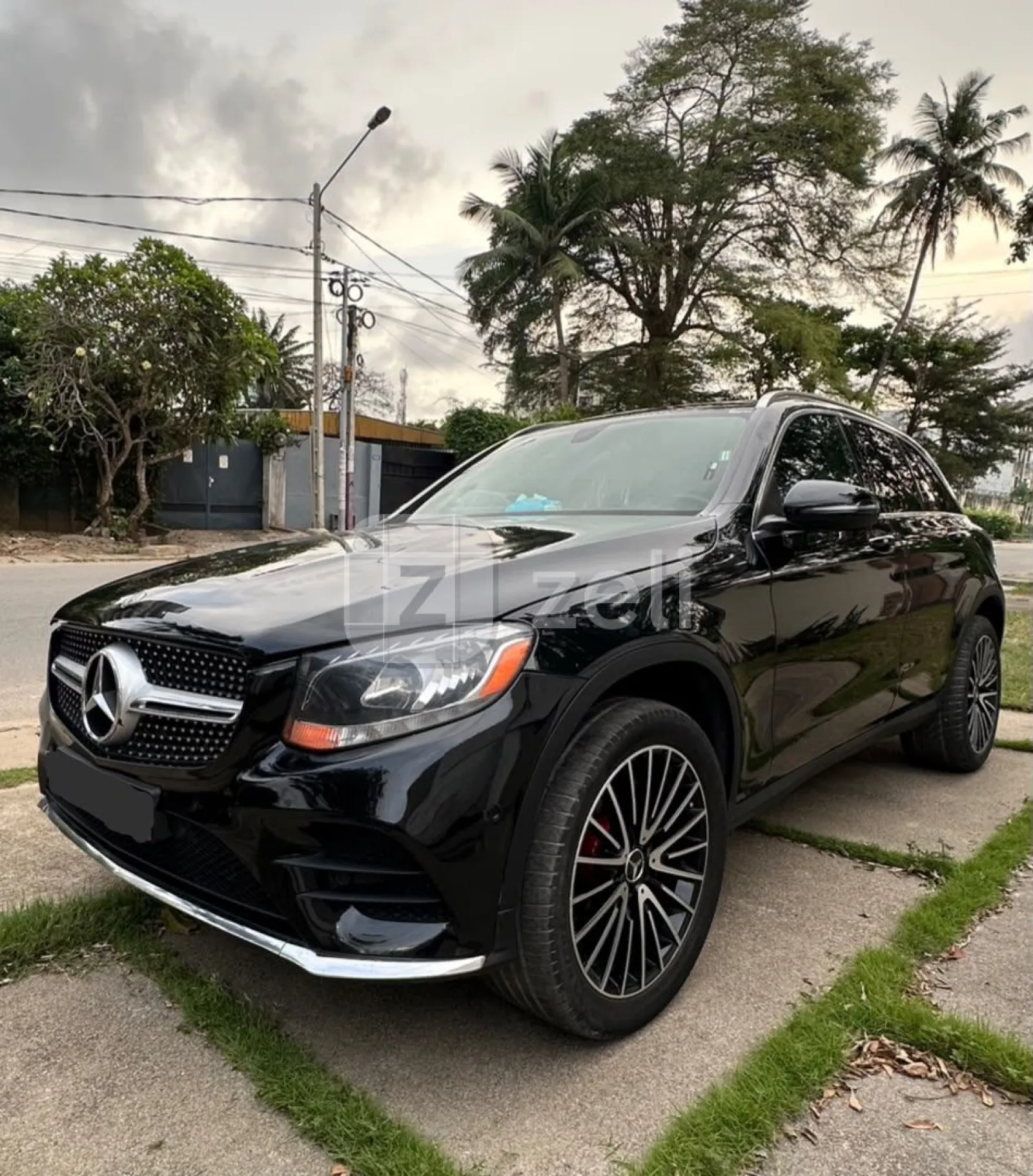 Mercedes GLC 2018 — photo 2