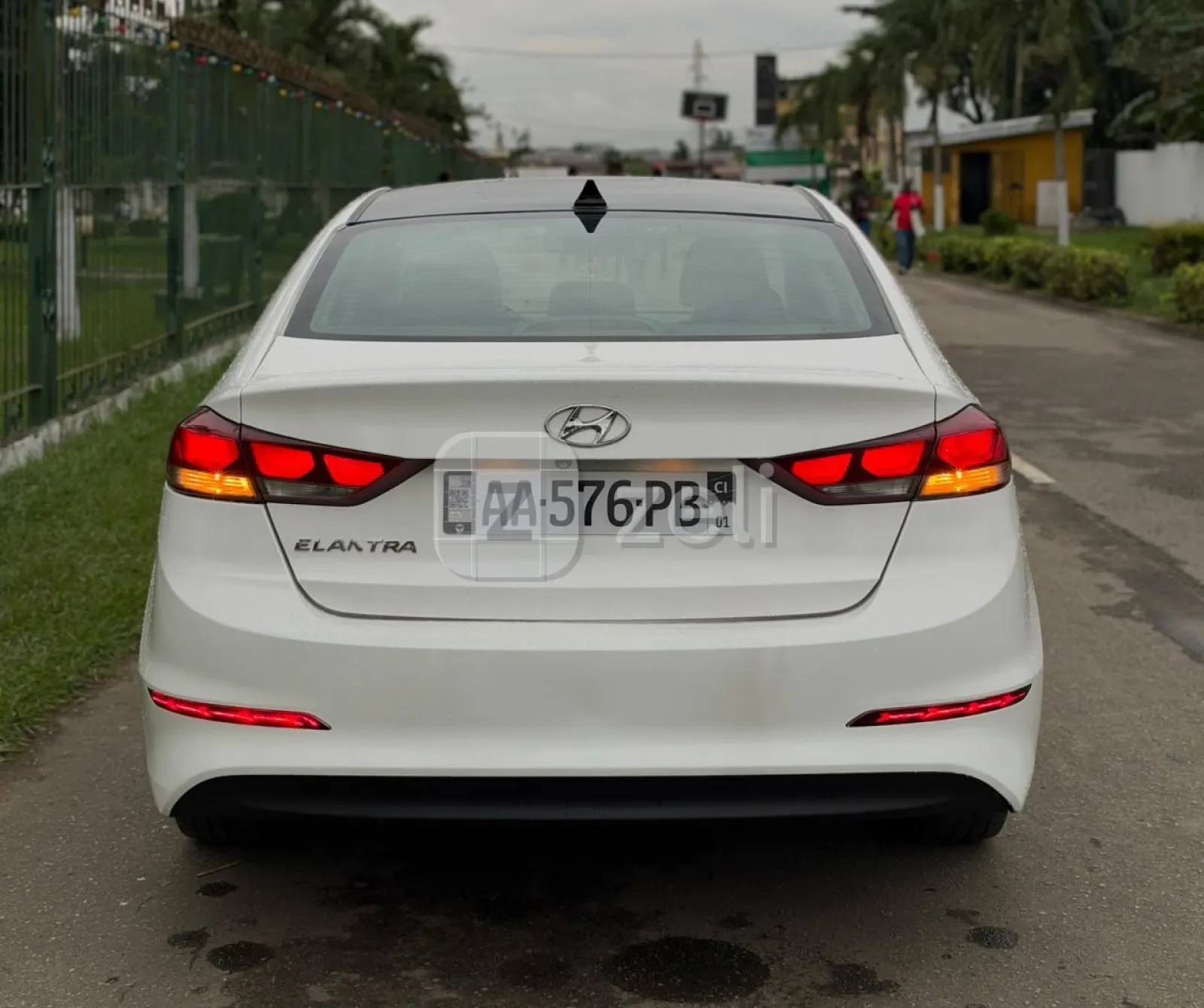 Hyundai Elantra 2018 — photo 5