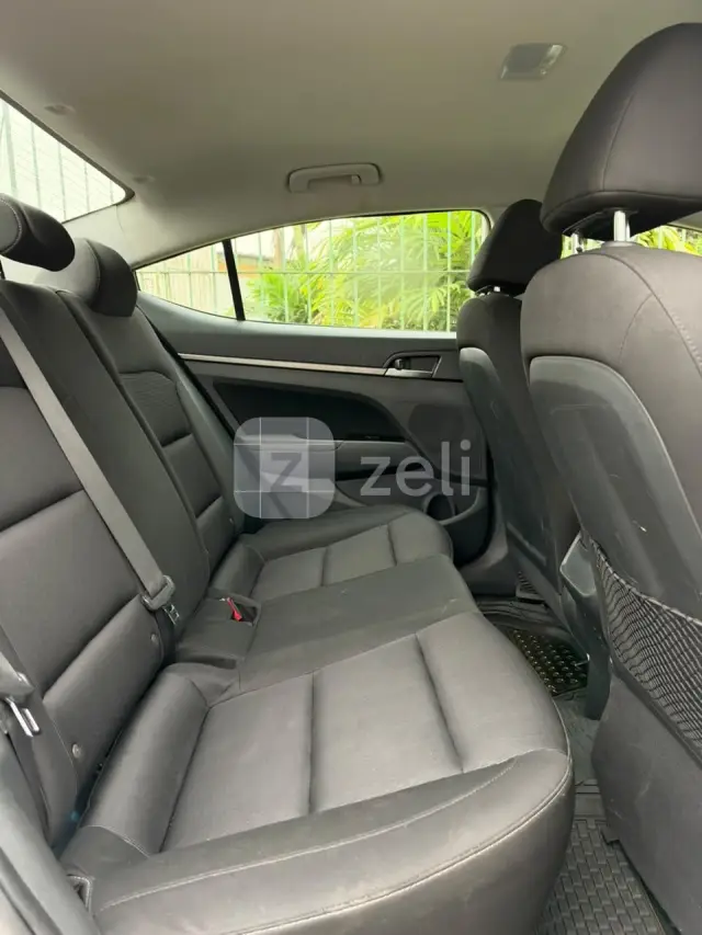 Hyundai Elantra 2018, photo 6