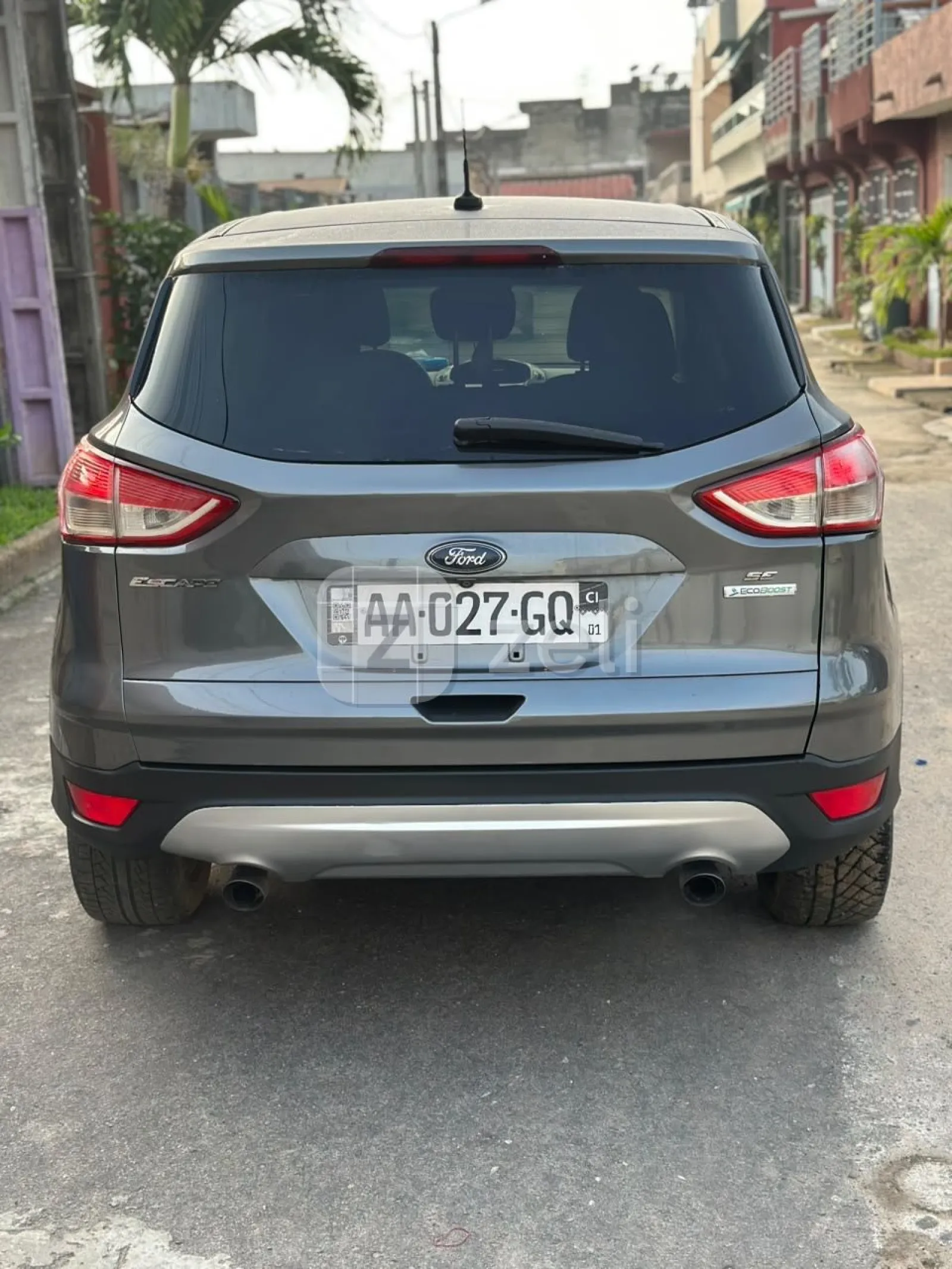 Ford Escape 2014 — photo 3