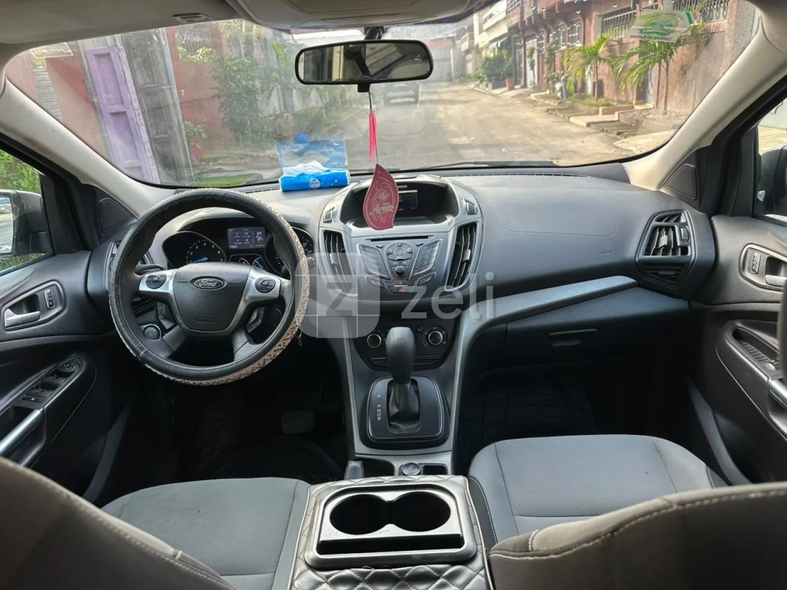 Ford Escape 2014 — photo 6