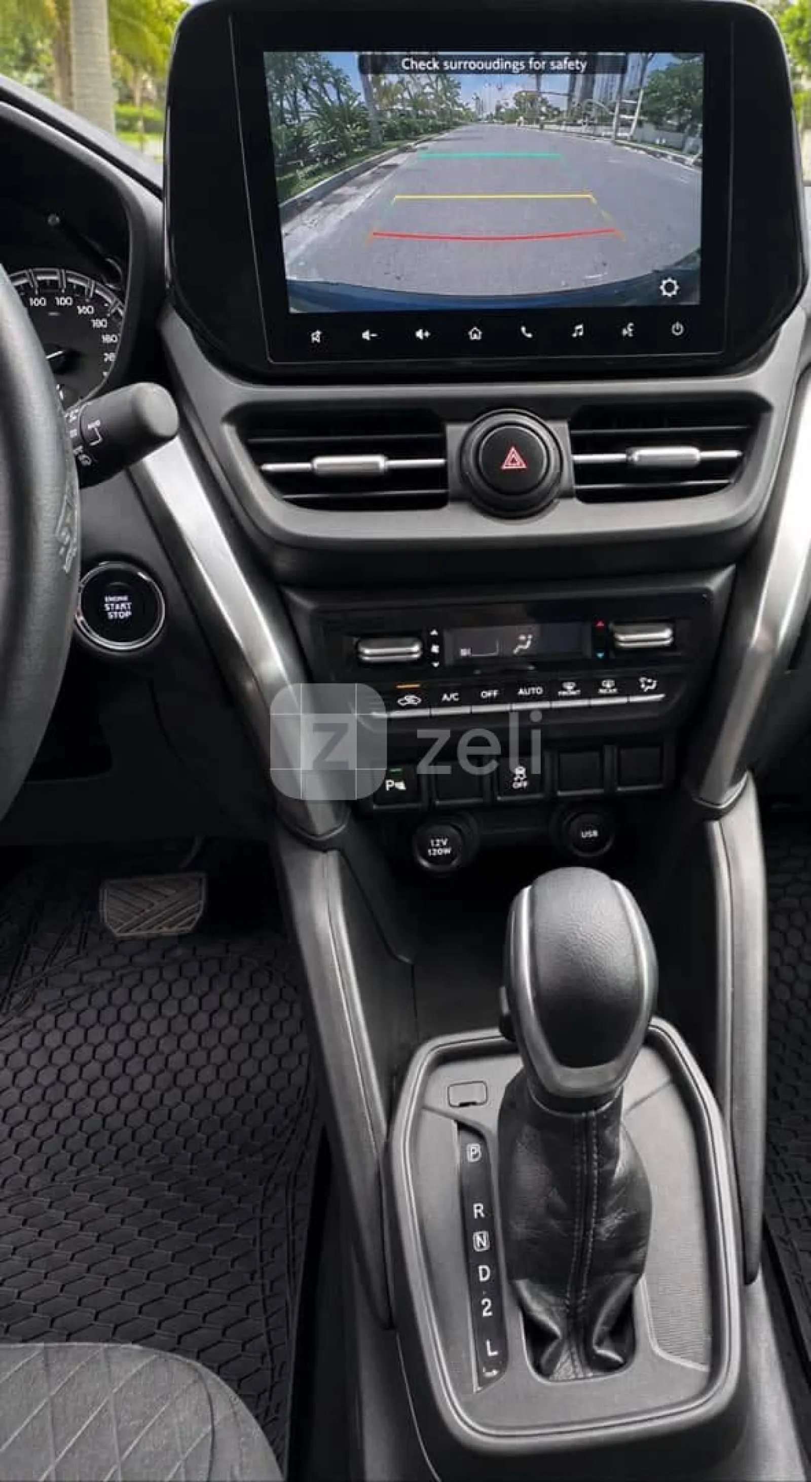 Toyota Urban Cruiser 2024 — photo 10