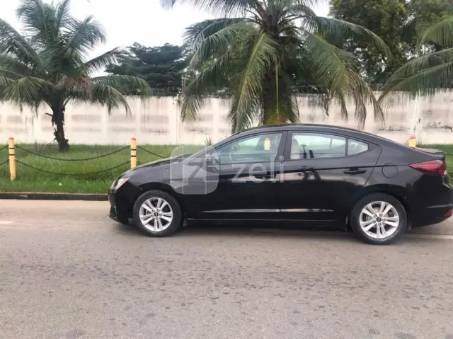 Hyundai Elantra 2019, photo 2