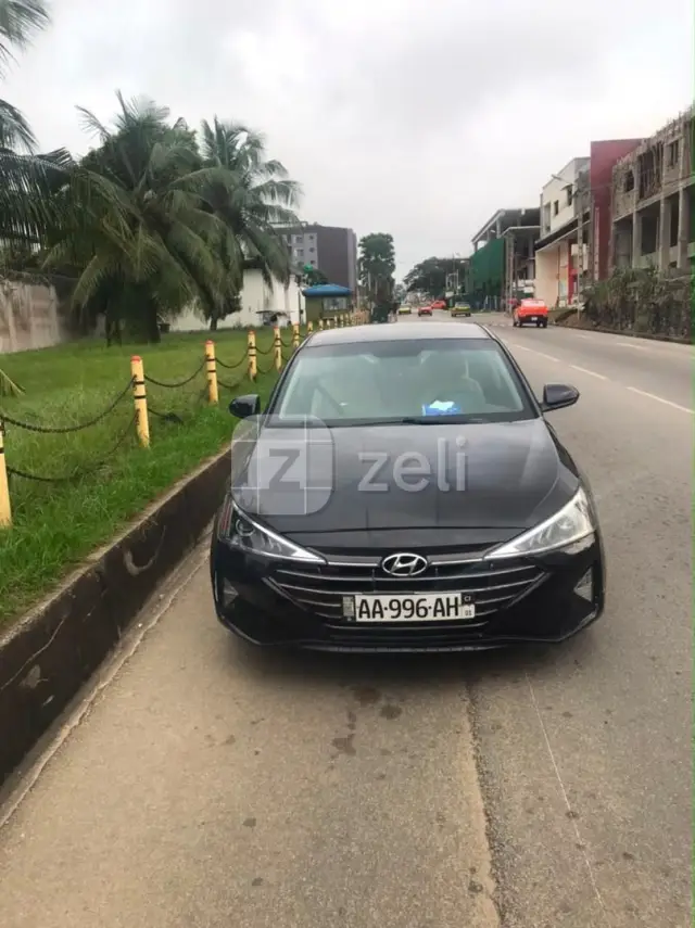 Hyundai Elantra 2019
