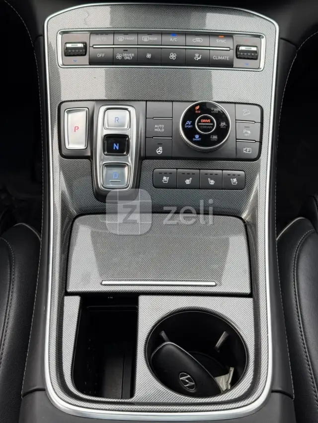 Hyundai Santa Fe 2022 — photo 8