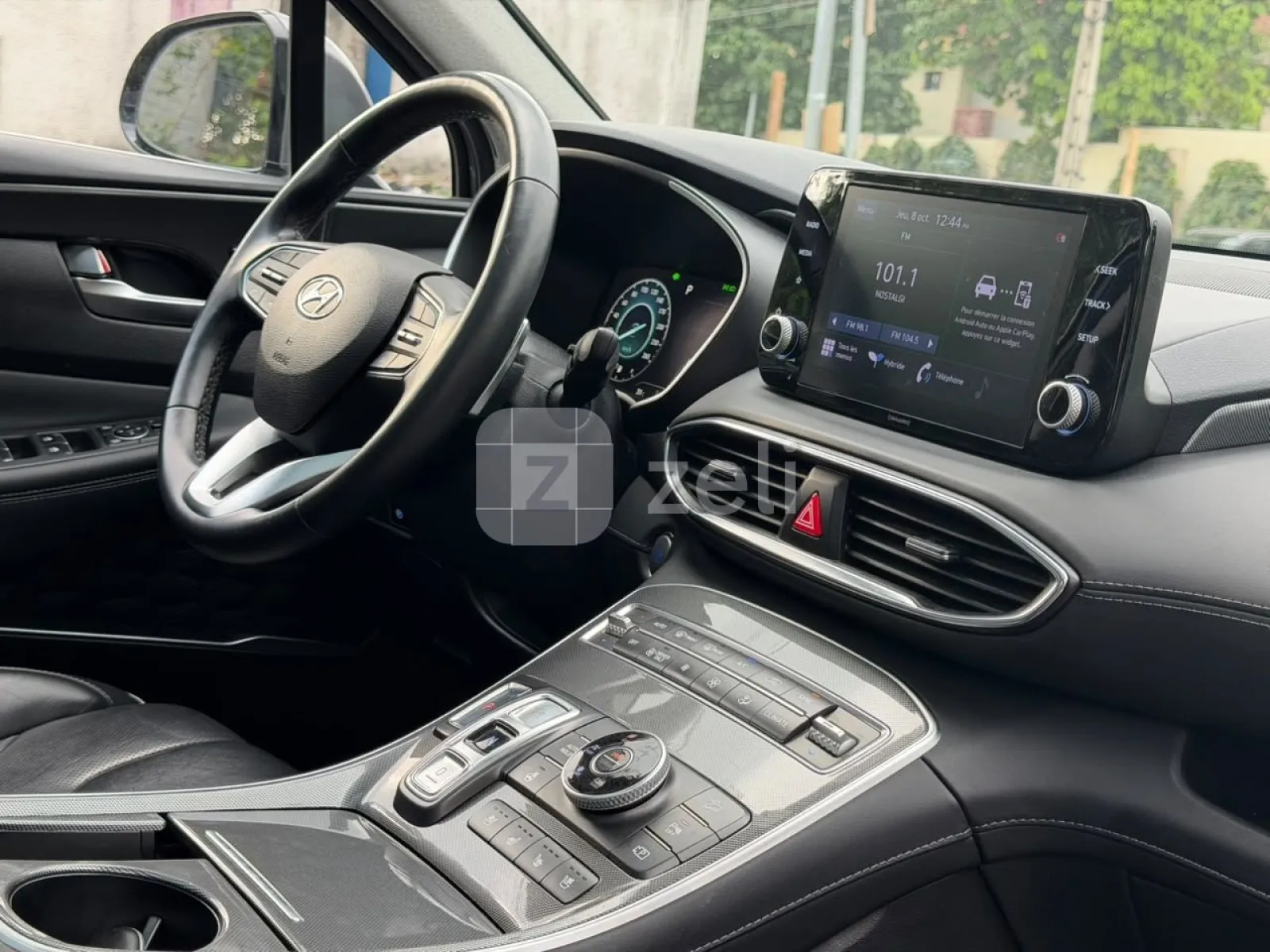 Hyundai Santa Fe 2022 — photo 9