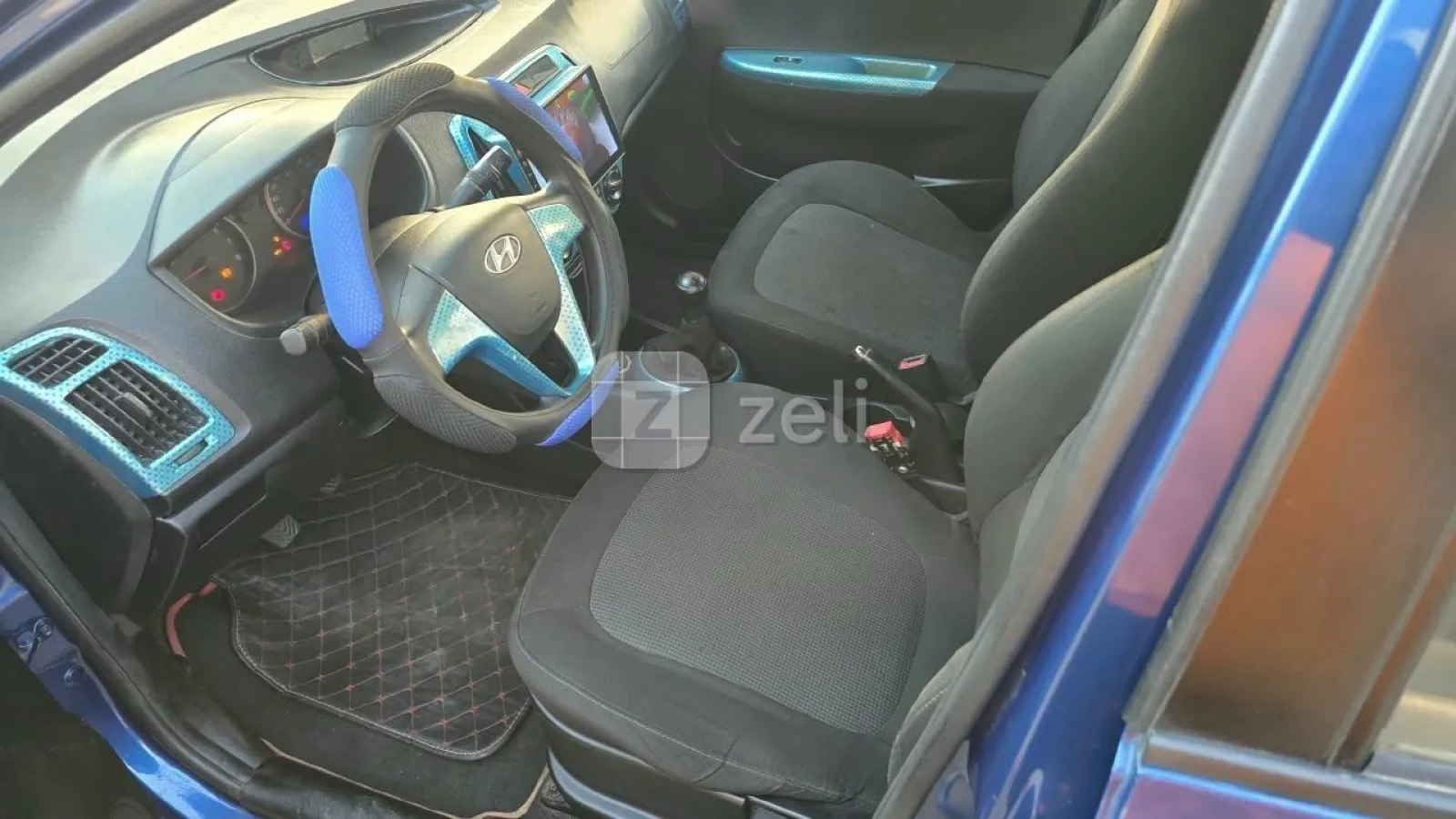 Hyundai i20 2015 — photo 4
