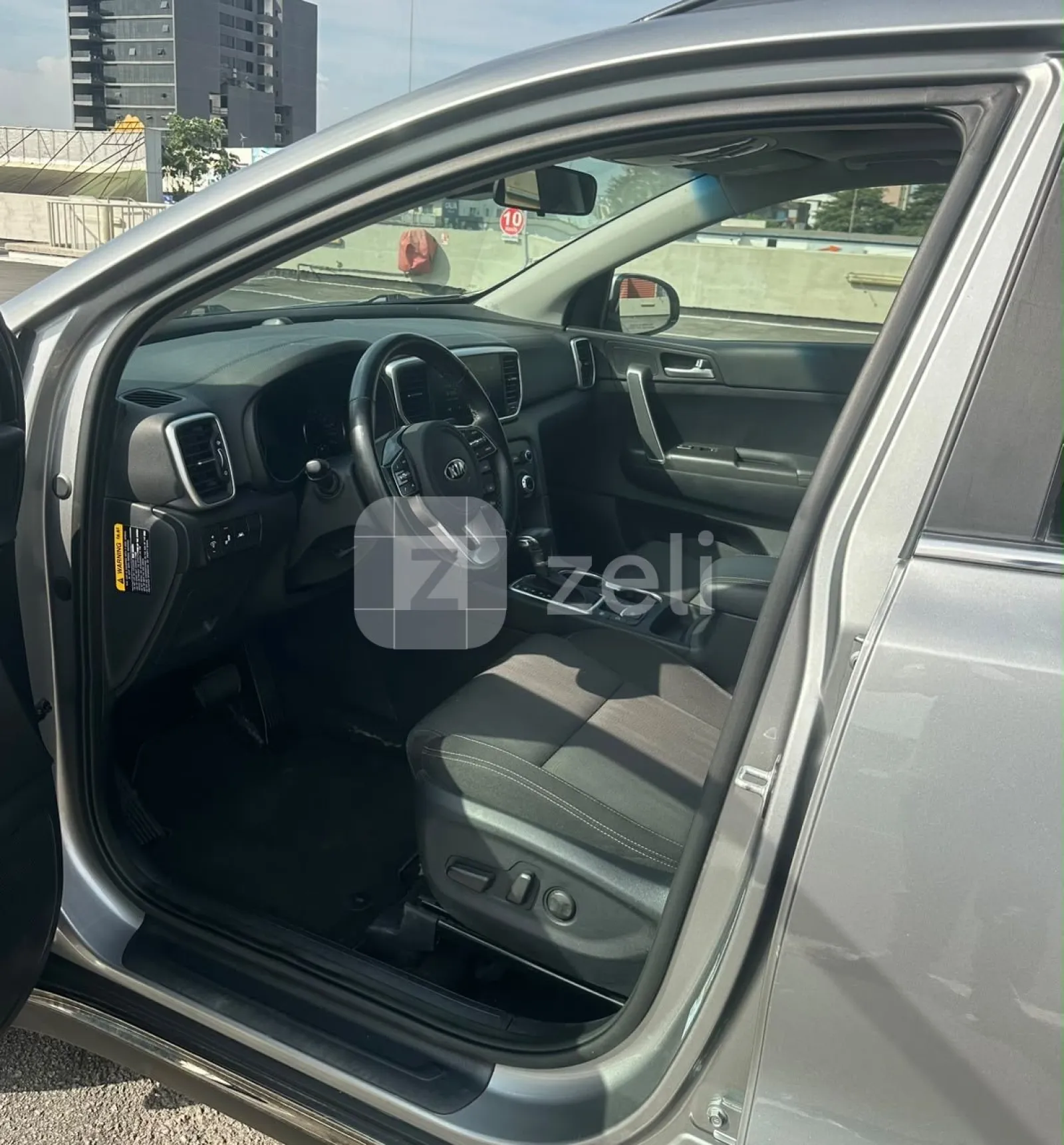 Kia Sportage 2022 — photo 10
