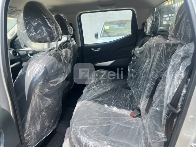 Nissan Navara 2026 — photo 8