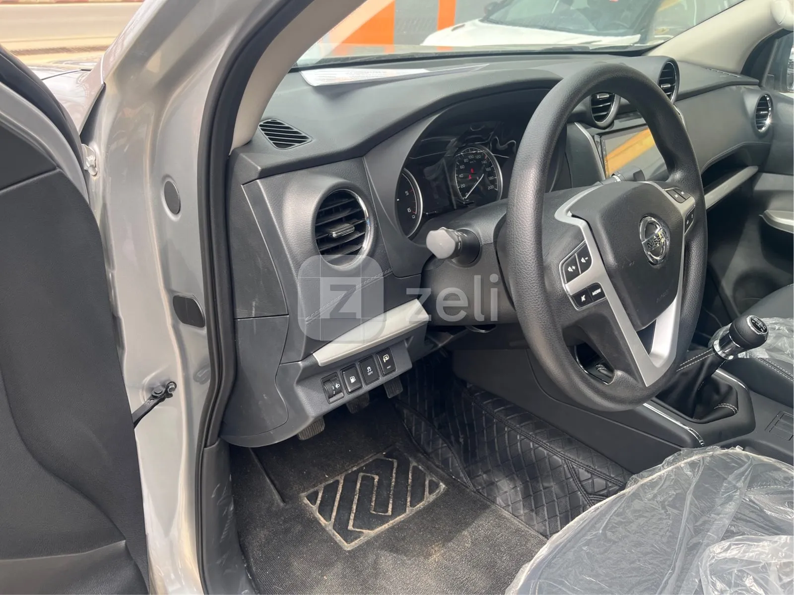 Nissan Navara 2026 — photo 17