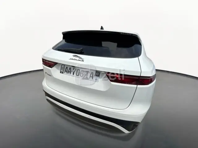 Jaguar F-PACE 2023 — photo 6