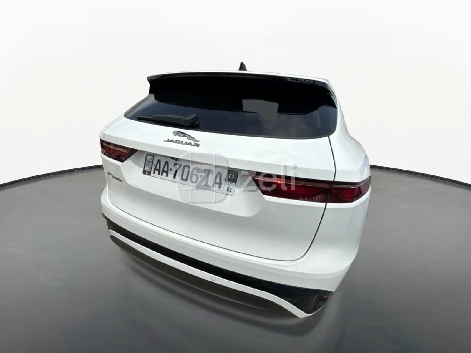 Jaguar F-PACE 2023 — photo 6