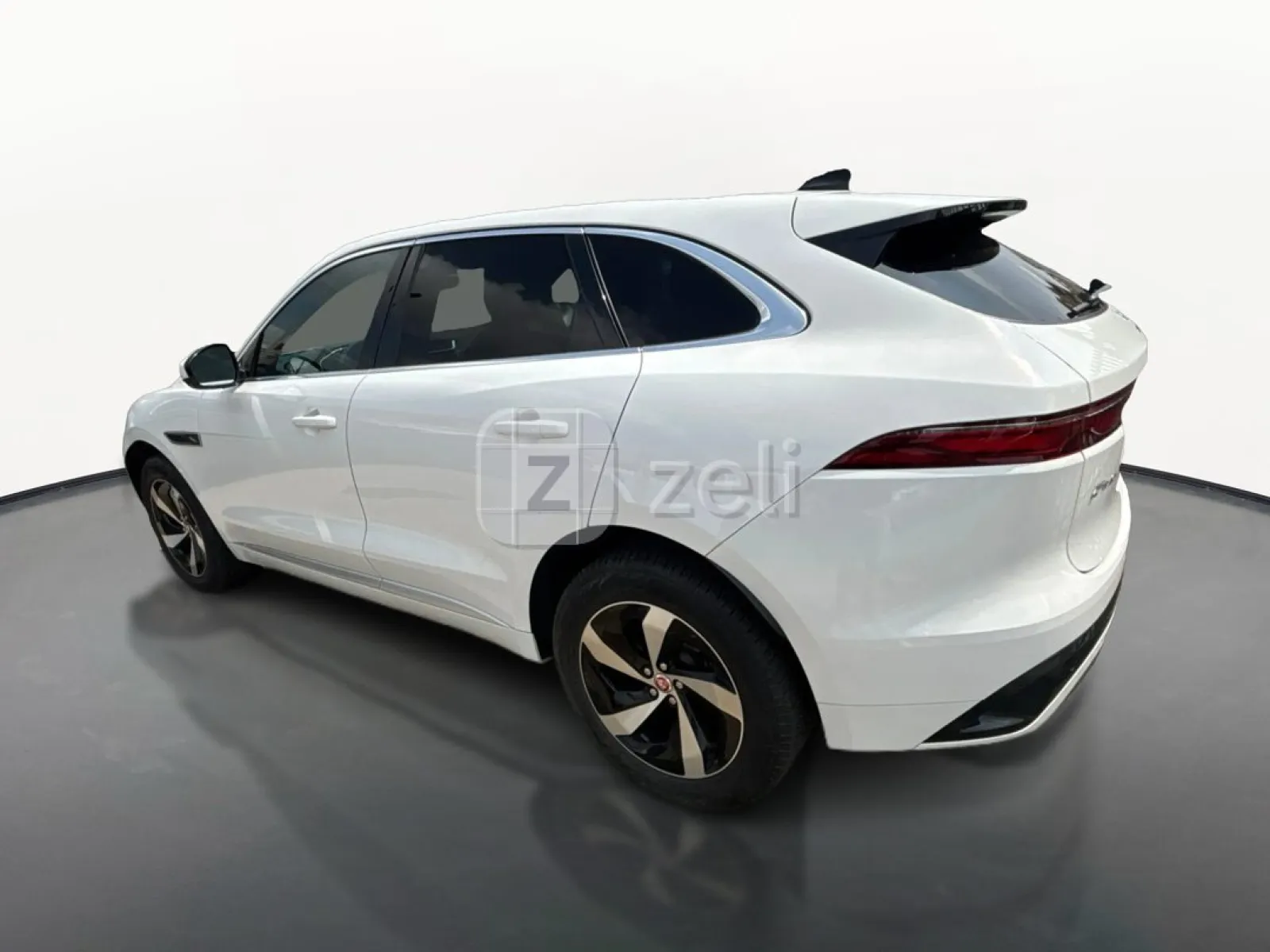 Jaguar F-PACE 2023 — photo 7