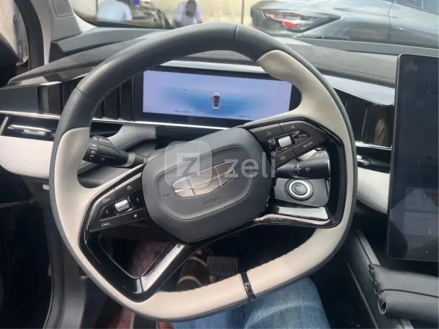 Geely Geely 2024 — photo 16