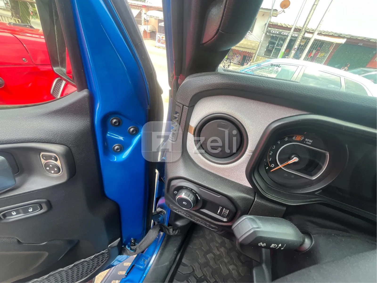 Jeep Wrangler 2024 — photo 18