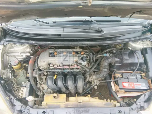 Toyota Verso 2005 — photo 2