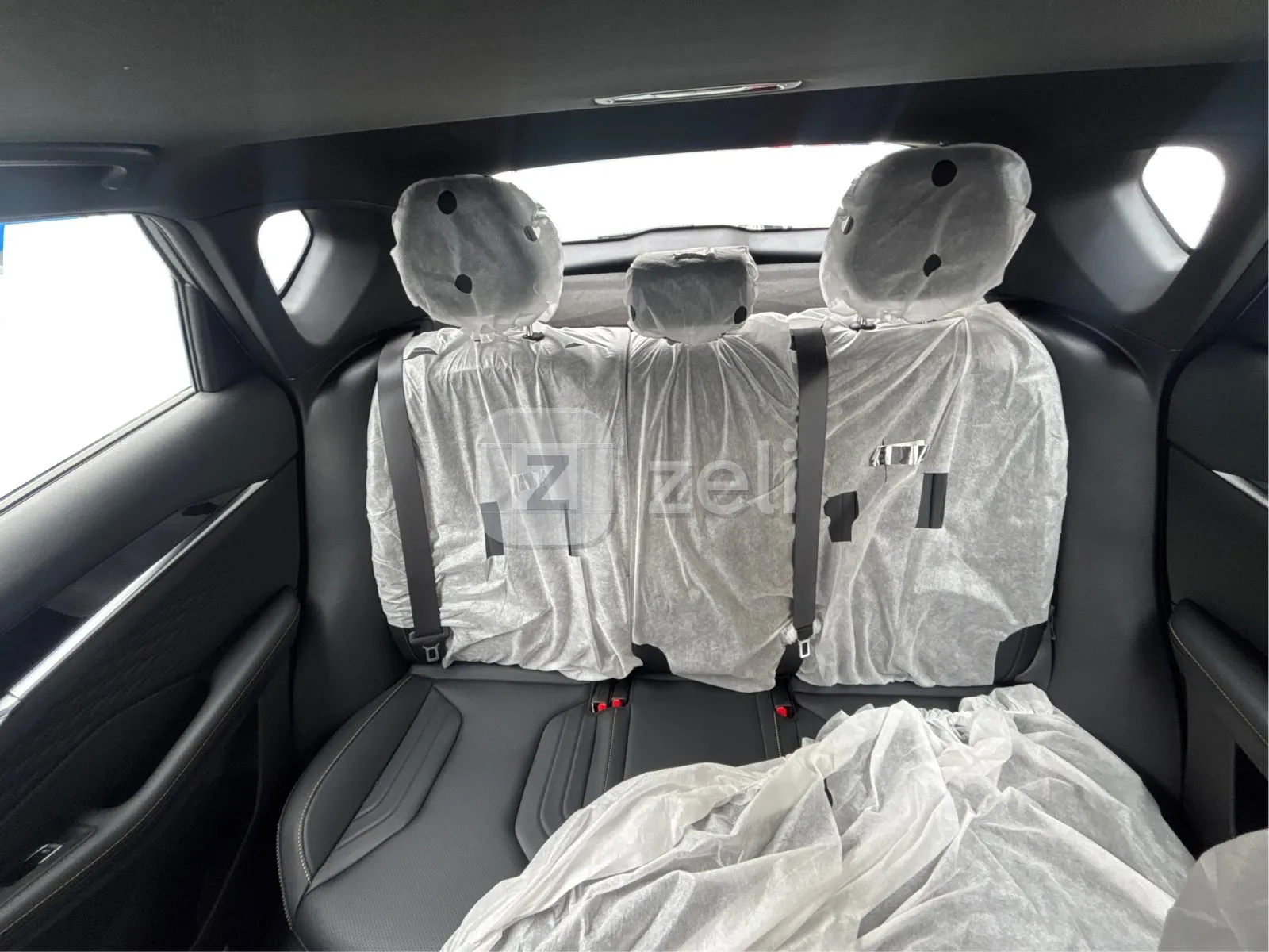 Geely Coolray 2025 — photo 13