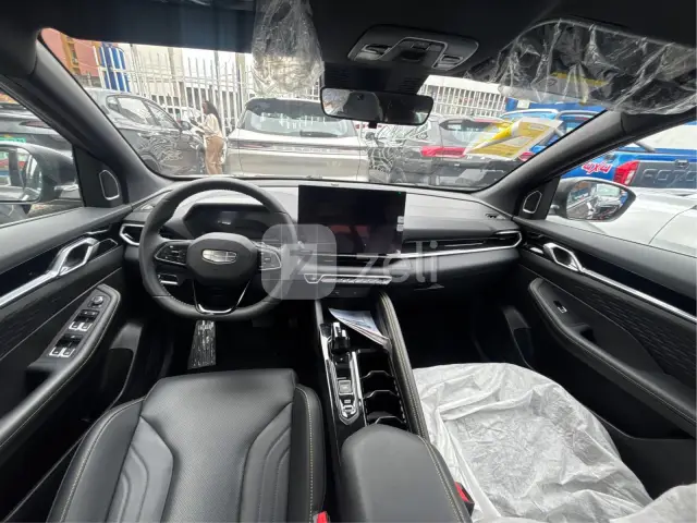Geely Coolray 2025 — photo 15