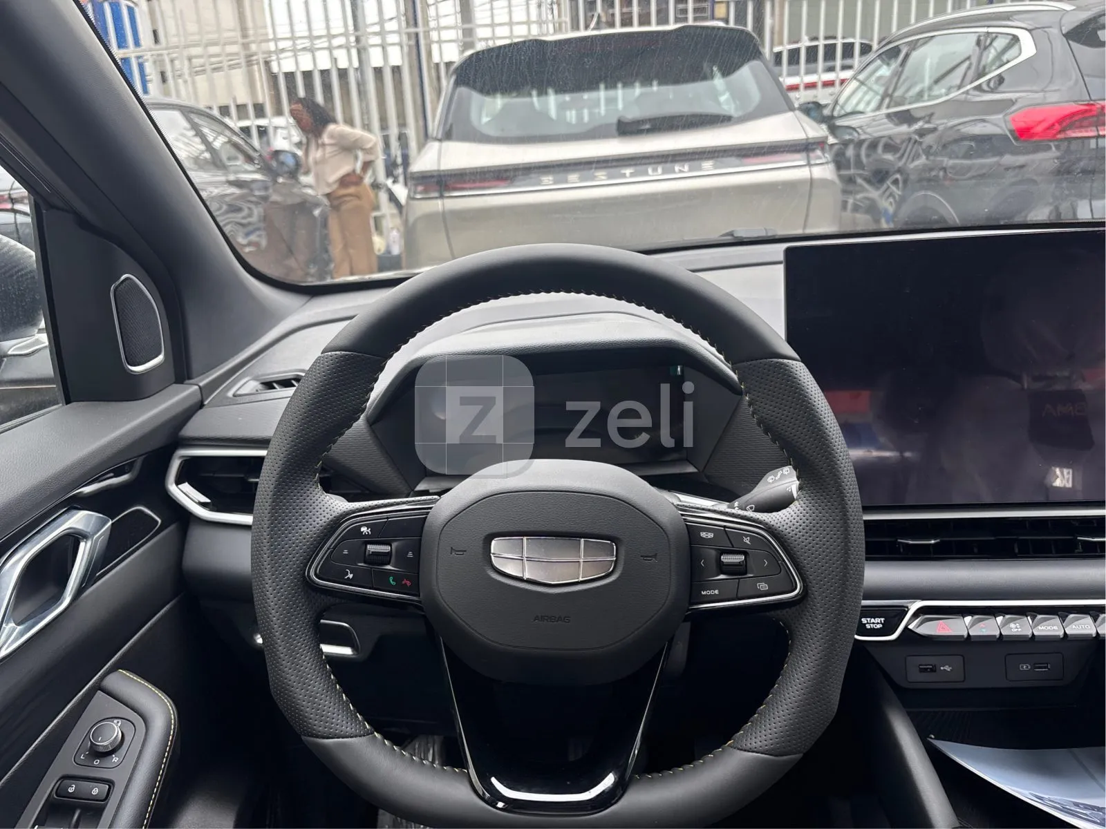 Geely Coolray 2025 — photo 16