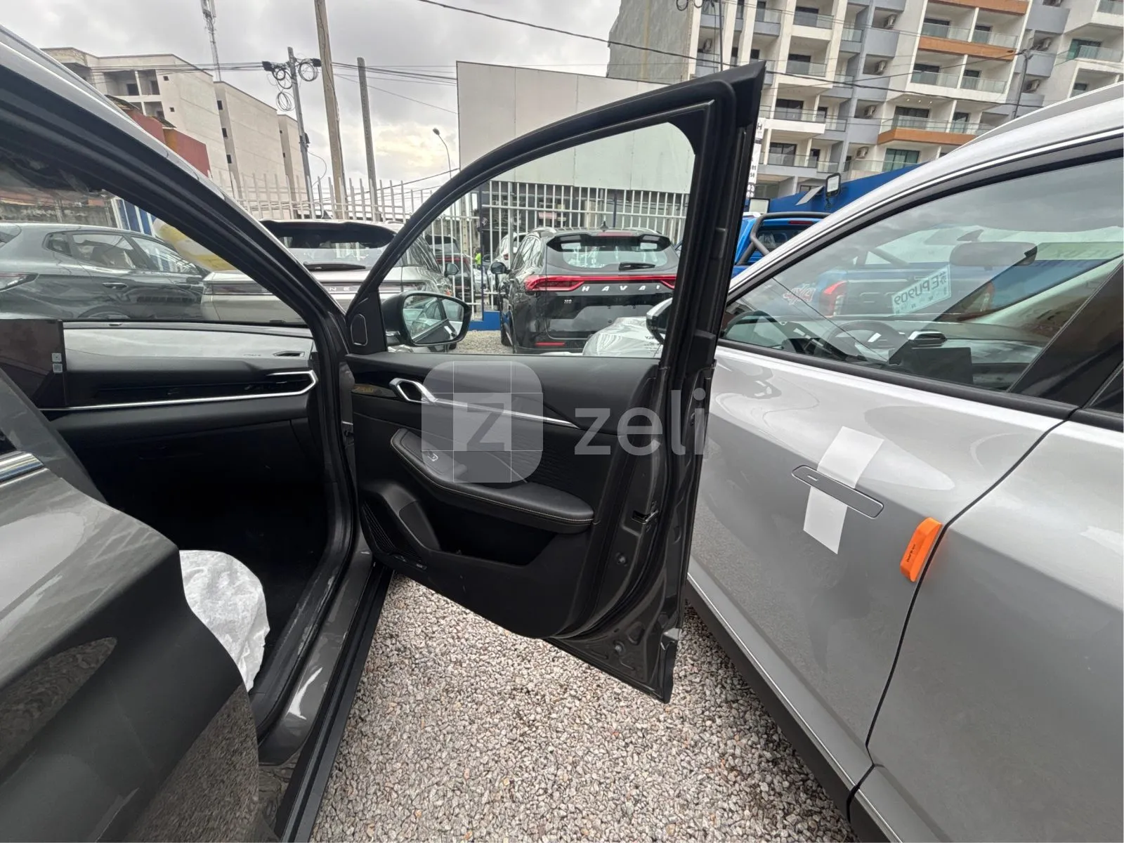 Geely Coolray 2025 — photo 20