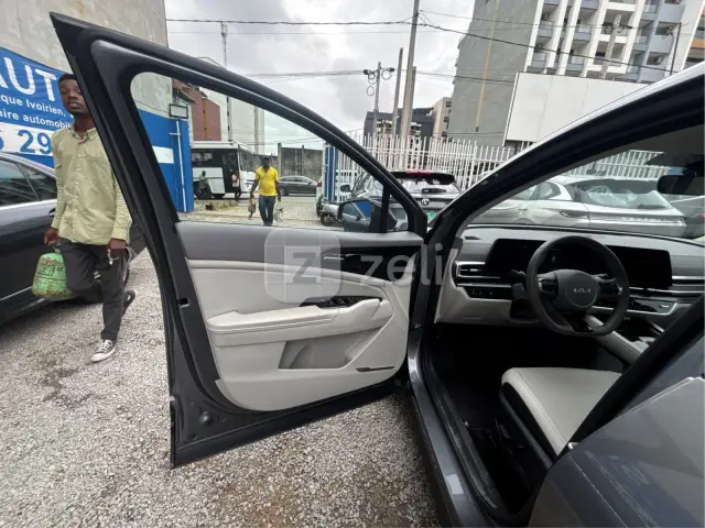 Kia SPORTAGE 2024 — photo 19