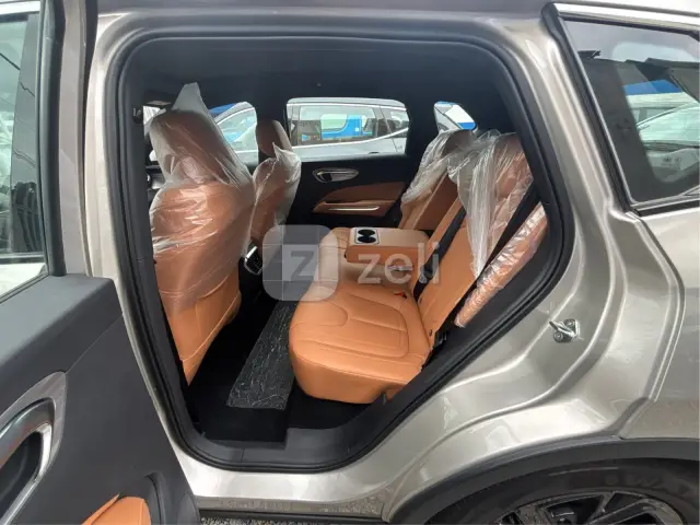 Bestune T90 2025 — photo 10