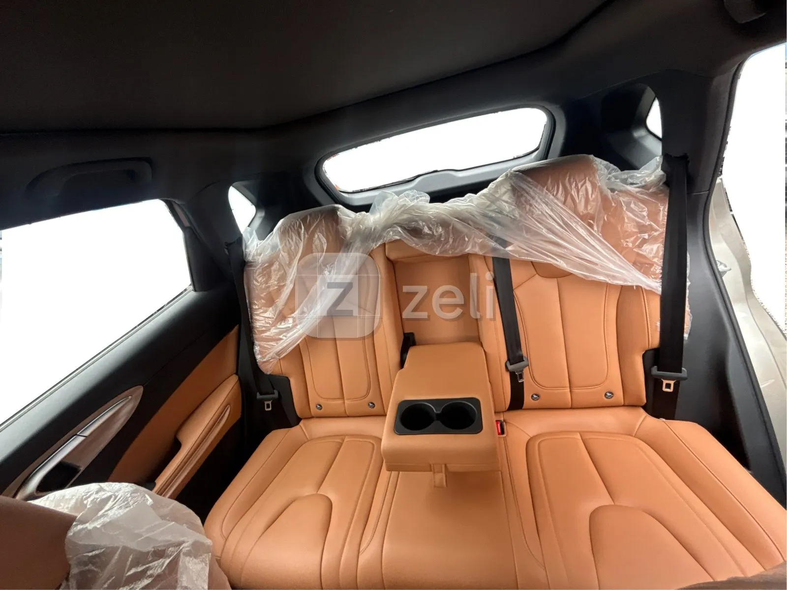 Bestune T90 2025 — photo 12