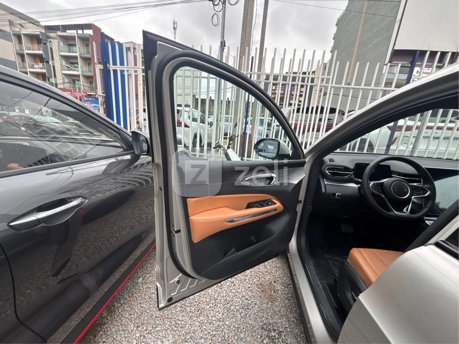 Bestune T90 2025 — photo 18