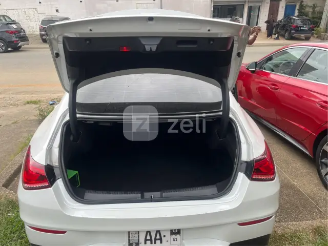 Mercedes Class 250 2020 — photo 12