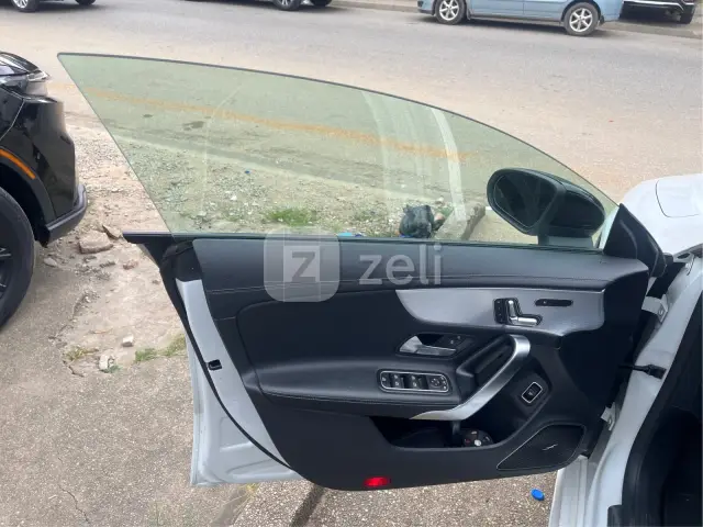 Mercedes Class 250 2020 — photo 19