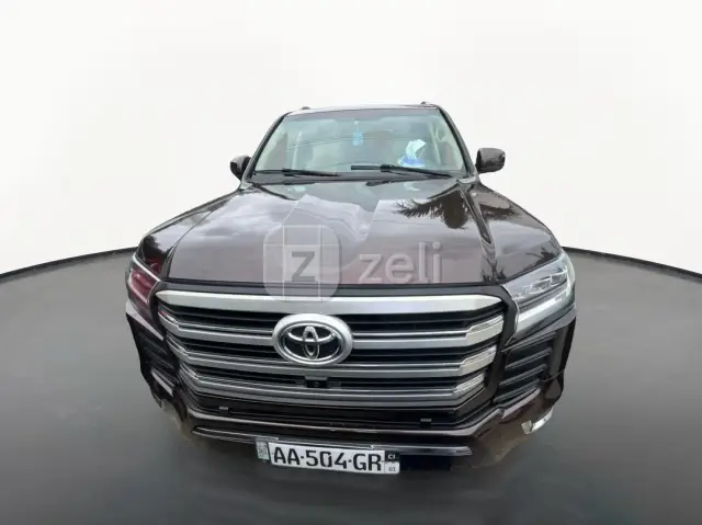 Toyota Land cruiser 2017 — photo 2