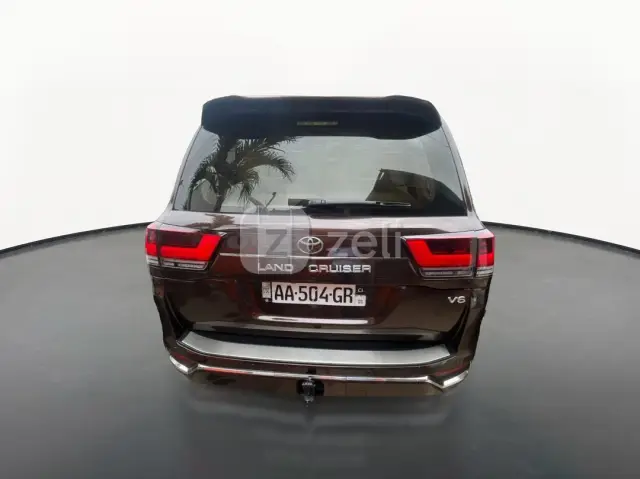Toyota Land cruiser 2017 — photo 4