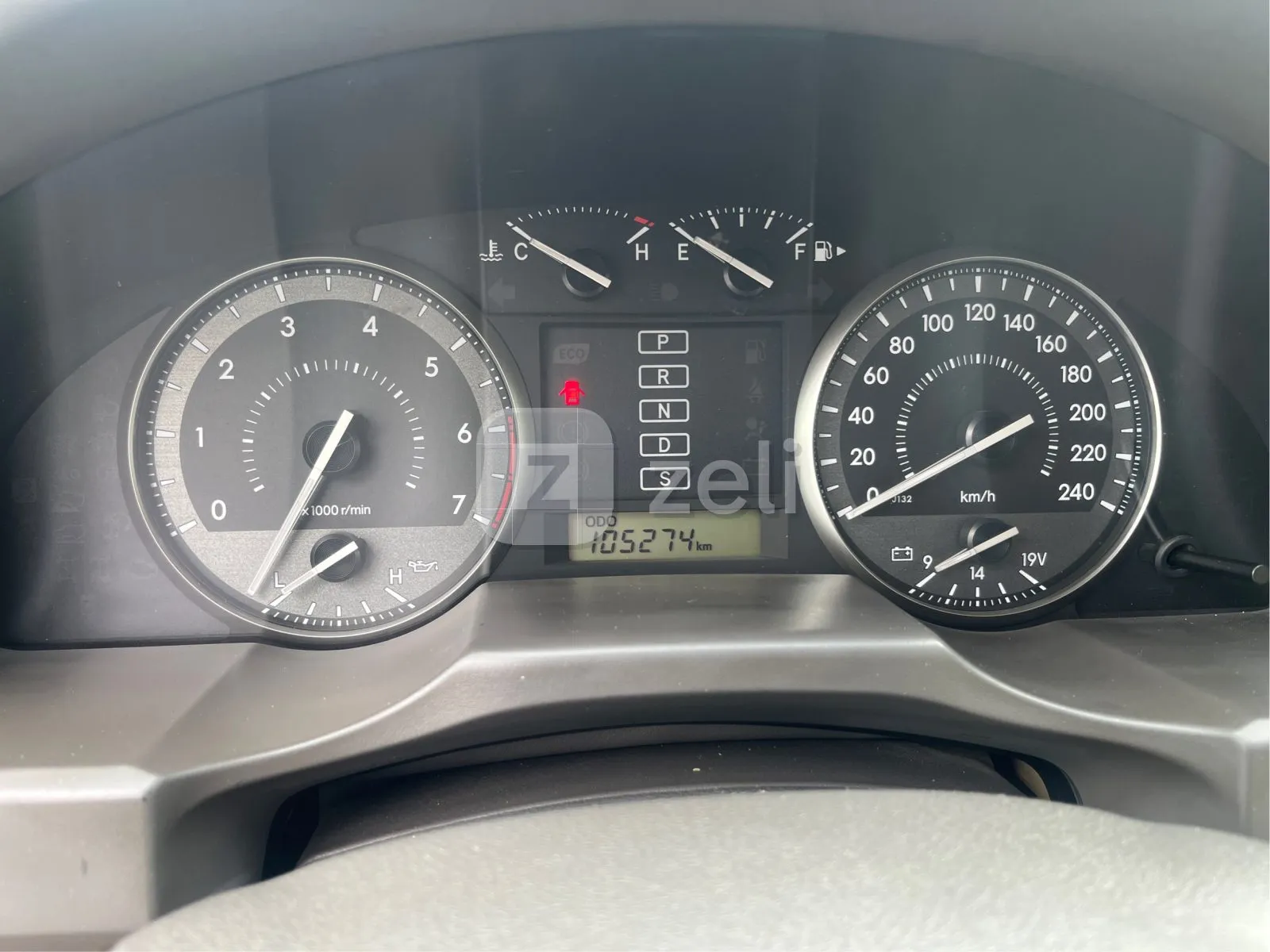Toyota Land cruiser 2017 — photo 13