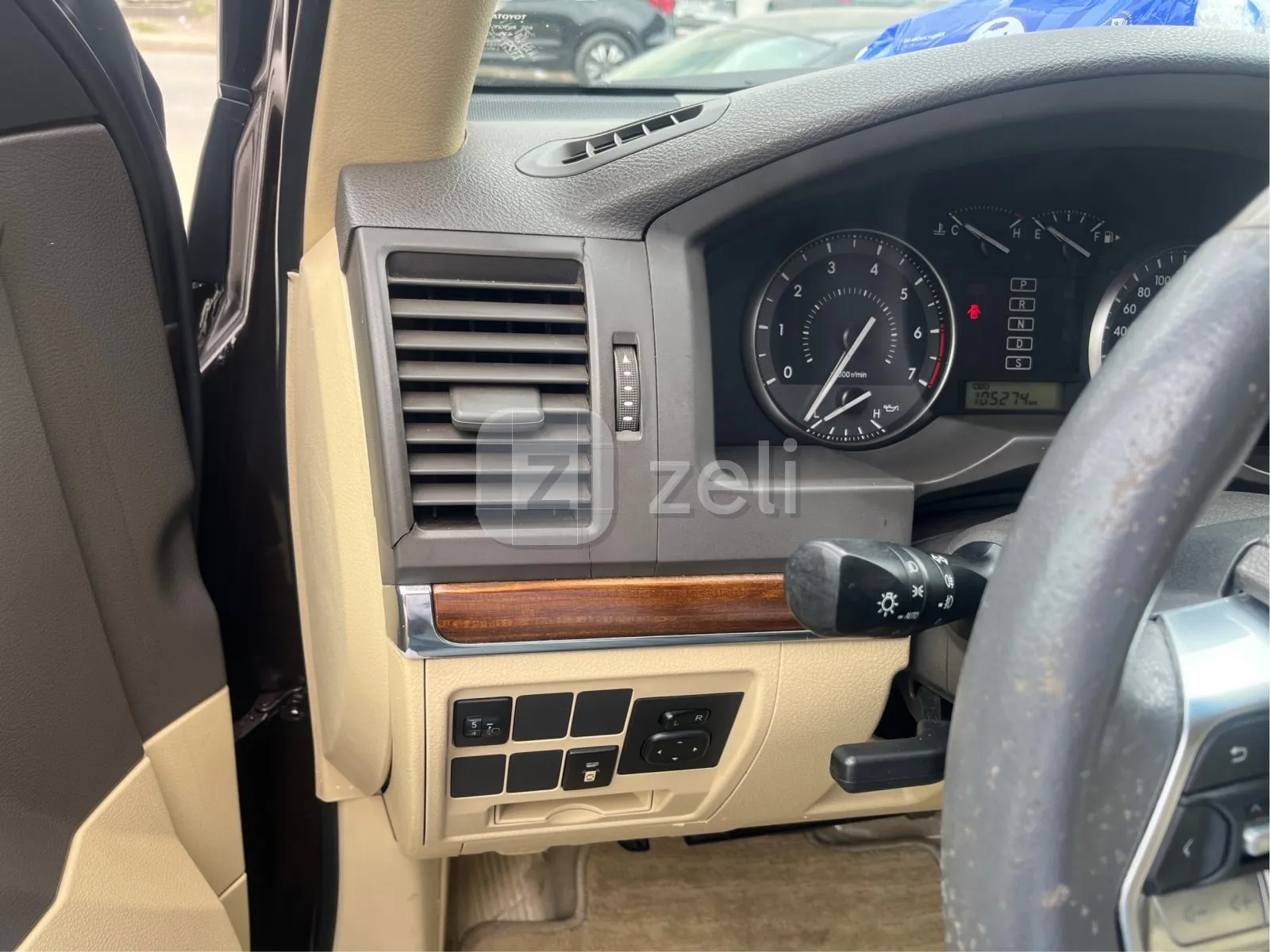 Toyota Land cruiser 2017 — photo 15