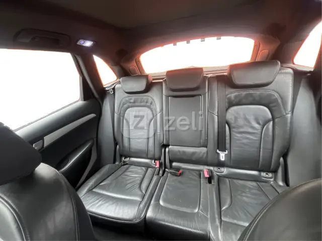 Audi Q5 2013 — photo 11