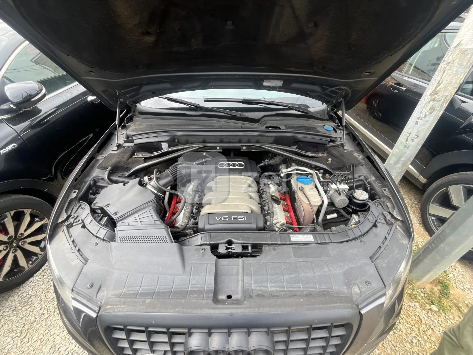 Audi Q5 2013 — photo 20