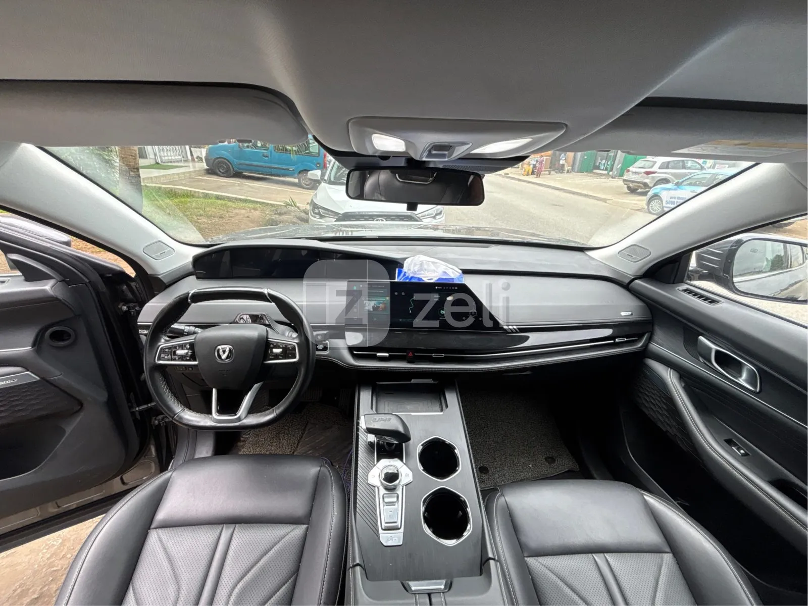 Changan UNI-K 2023 — photo 15