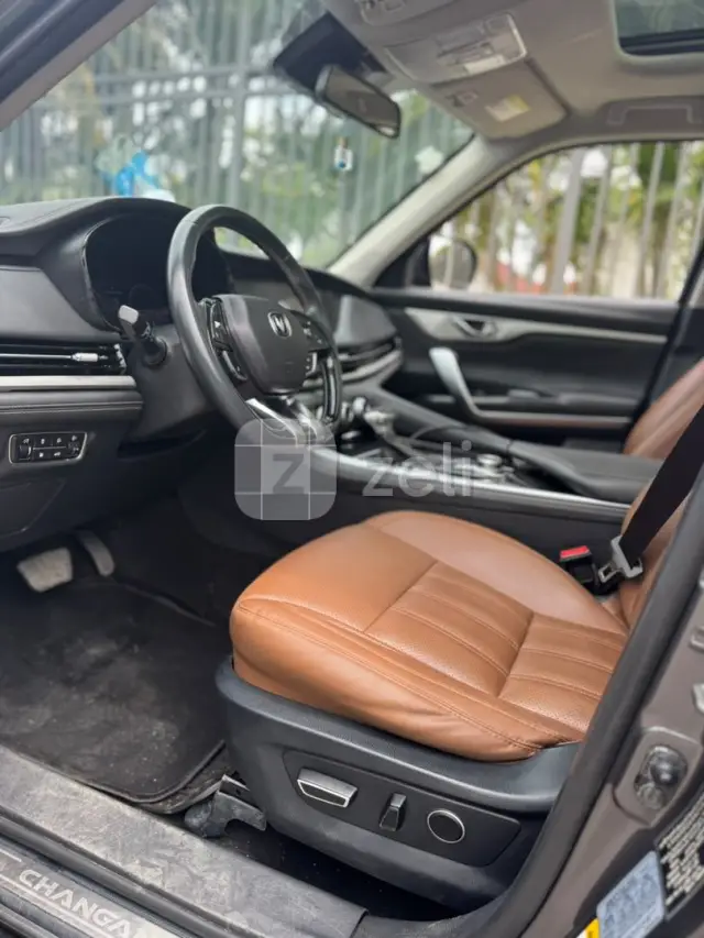 Changan CS95 2023 — photo 11